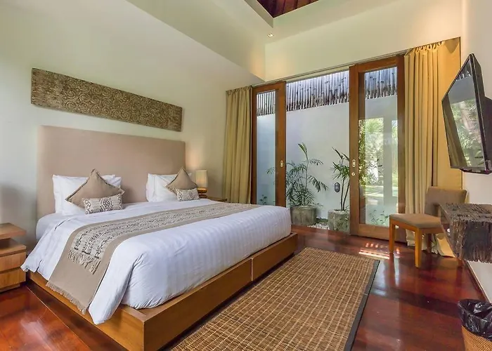 Eshara 3 Our Peaceful 3br Pool Close To Oberoi Villa